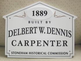 8 Highland Avenue Historic House Marker Sign